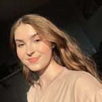 Victoria Wurm's Instagram, Twitter & Facebook