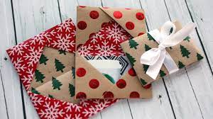 Print the template onto regular copy paper and cut it out. Holiday Card Series 2016 Day 5 Diy Gift Card Holder Made From Wrapping Paper Kwernerdesign Blog