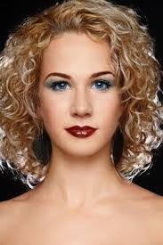 Valarie Thomas's Instagram, Twitter & Facebook