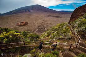 Piton de la Fournaise et paysage volcanique
