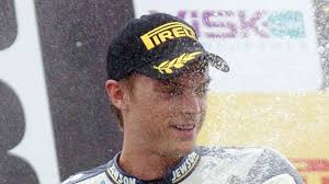 Easton edges out Camier