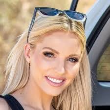 Christine Lowery's Instagram, Twitter & Facebook