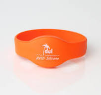Fabricantes de pulseiras RFID de silicone com cabeça oval LF ...