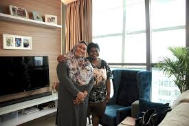 Dual key condo normally has a layout which comprises of one apartment, a studio unit complete with own kitchen and toilet and another bigger apartment, 2 bedroom or 3 bedroom type. Growing Old Together Bffs Retire In A Dual Key Condo In Kl Qanvast