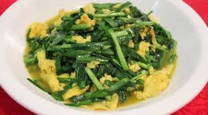Sayur sawi pun mudah didapat dan diolah untuk menjadi berbagai sajian. Menu Hari Ini Serba Sawi Orak Arik Bobor Sawi Dan Ditumis Lifestyle Fimela Com
