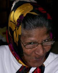 Esther Burnett's Instagram, Twitter & Facebook