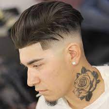 Coupe courte homme avec dégradé américain medium. Coiffure Homme Degrade