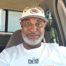 What do green and red markings