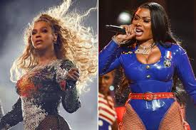 Beyonce accused of photoshop after fans spot curved stairs keri hilson details healing moment that ended her and beyoncé's rumored feud april 15, 2021 beyoncé, 50 cent and more celebs speak out. Beyonce Flexes On Remix Of Megan Thee Stallion S Savage Rolling Stone