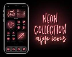 From pastel aesthetics to halloween ideas, you can turn your phone's home screen into anything you wish. 40 Premium Asthetische Neon Rot Pink Ios 14 App Icons Etsy