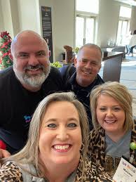 Leigh Anne Davis (@leighannedavi)