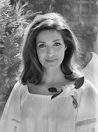 Cette page vous présente les films les plus appréciés par le public joués par françoise fabian. Francoise Fabian Photo French Films Actresses
