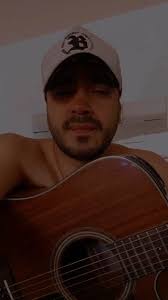 Dose de Amor Próprio- Bruno Jardim Composição : Bruno Jardim/ Fernando  Canela/ Gabi Lopes🤠 Em breve nas Plataformas digitais 🙌🏼🚀🚀