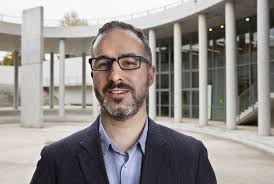 Faith hill has been divorced from dan hill since 1994. Uses This Dan Hill