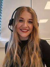 Aimee Berry's Instagram, Twitter & Facebook