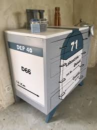 Relooking De Meubles Style Vintage Retro L Atelier De Lou Relooking Meuble Mobilier De Salon Compartiments Caches