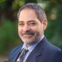 100+ perfiles de «Bracale»