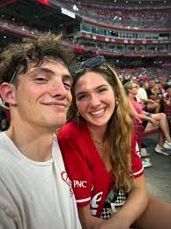 Lillian Booth (@lillian_.booth) • Instagram photos and videos