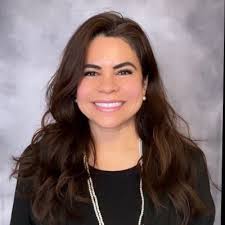 Hace 62 años comenzamos a construir un sueño, sin saber que estábamos  forjando el futuro de una nación. 🏛️ La @ucsg_oficial no solo es una  universidad, es el lugar donde se han