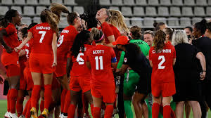 .or the canada olympic soccer team represents canada in international soccer at this age level and is controlled by the canadian soccer association, the governing body for soccer in canada.1. W9ikcfp2ue2lqm