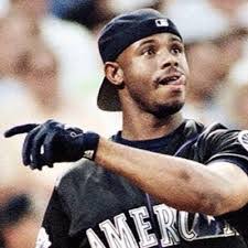 Eric Maisonet's Instagram, Twitter & Facebook