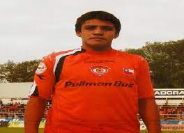 In questa circostanza gli viene attribuito il soprannome di niño maravilla. Alexis Sanchez Esta Hoy De Cumpleanos En Cobreloa Debuto En El Profesional Y Jugo Su Primera Copa Internacional Con Los Naranjas Marco Su Primer Hattricks Como Futbolista Y Recibio Su