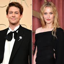 Joe Alwyn Is ‘Casually Dating’ Love Story’s Sarah Pidgeon: Inside the ‘Compatible Match’