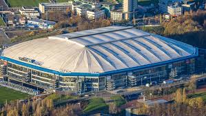Tiene capacidad para 61000 personas y desde su. Schalke Verurteilt Die Ubergriffe Polizei Nennt Details Kicker