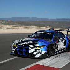 The big grille on the new bmw 4 series was a shock to all of us, but seeing photos of the new bmw m4, and alongside the new m4 gt3, we're wondering if it might actually look pretty damn sinister. Bmw M4 Gt3 Bereit Fur Erste Testrennen 2021