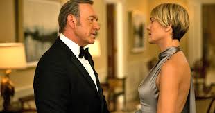 House Of Cards Season 4 Trailer Is Tearing The Underwoods Apart House Of Cards Seasons House Of Cards Robin Wright