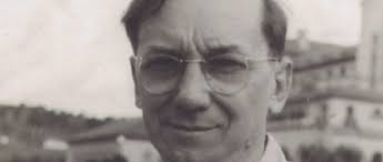 Como o urso polar se protege do frio?