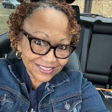 Happy Alex Day!!! I'm 43 and celebrating ME!! I love you all so much. thank  you for the birthday wishes, i love the phone calls, and hearing voice  messages. A lot of