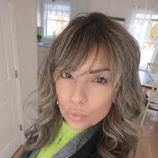 Renee Carriveau's Instagram, Twitter & Facebook