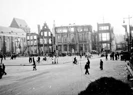 Groningen Grote Markt April 1945 Groningen Nederland En Stad