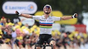 De eerste etappe van de tour de france 2011 is gewonnen door philippe gilbert. 0rlyi5m3oeurrm
