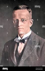 Arthur hutchinson hi-res stock photography and images