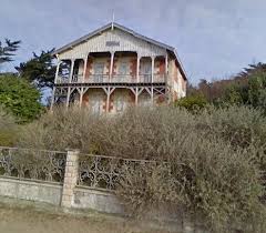 Deserted Seaside Villa Soulac Sur Mer France En 2020 Soulac Sur Mer Maison Abandonnee Villa