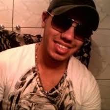 Stream Alan Mello music