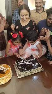 Uppum Mulakum Uppum Mulakum Fame Biju Sopanam And Parukutty Celebrate Their Birthdays Times Of India Uppum mulakum balu dance sodakku mele. uppum mulakum fame biju sopanam and