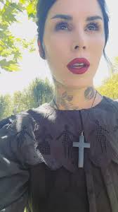 Just wanna show indie record stores all the love! Shout out your fave  record store and city in comments below!, 🥹🖤💿