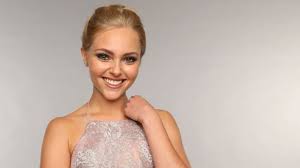 Watch online free annasophia robb movies | putlocker on putlocker 2019 new site in hd without downloading or registration. Annasophia Robb Movies 10 Best Films And Tv Shows The Cinemaholic