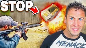 SNEAKING ON THE GRAND REX ROOF !