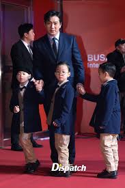 Sarang helps ilgook shop for groceries and shows her hospitality to the triplets by offering them chocolate. Here S How Much The Song Triplets Have Grown Koreaboo