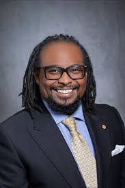 Walter Searcy's Instagram, Twitter & Facebook