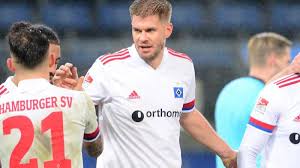 Terodde was a man possessed finding the back of the net on 16 occasions which included the bocholt native scoring six goals in the opening four fixtures of the season. Thanks To Terodde Hsv Wins Third In A Row In Karlsruhe Teller Report