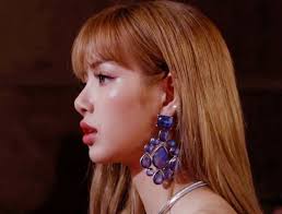 The Best Side Profile Girl Side Profile Female Profile Blackpink Lisa