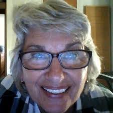 Diane Nasser's Instagram, Twitter & Facebook