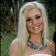 Celina Wenzel (@celinawenzel)