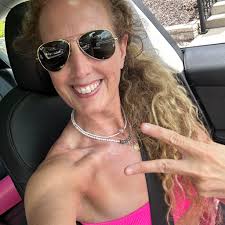 A recommendation for a Costa Rica travel agent you WORKED with and LOVED ?