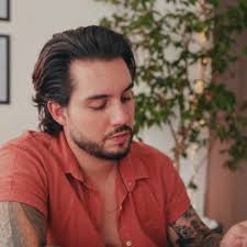 não me peça para ser a única coisa que eu não consigo ser.“